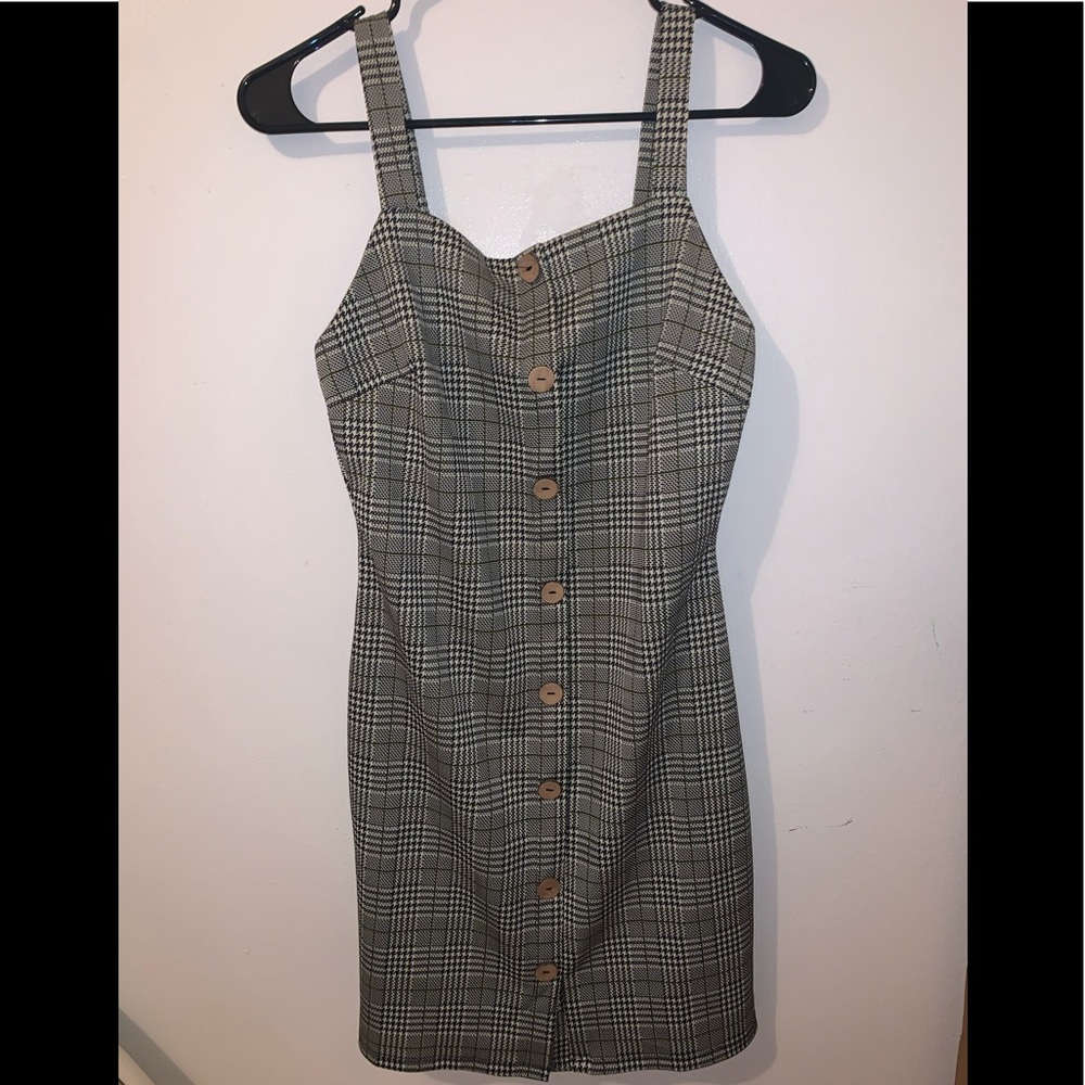 NWOT* Plaid Button-down Dress
